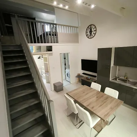 Holiday home Maison Village Acces Et Commerces A Pieds *