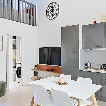 Maison Village Acces Et Commerces A Pieds Holiday home