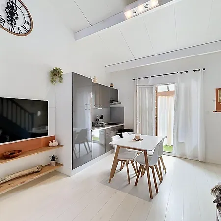 Holiday home Maison Village Acces Et Commerces A Pieds Le Barcares